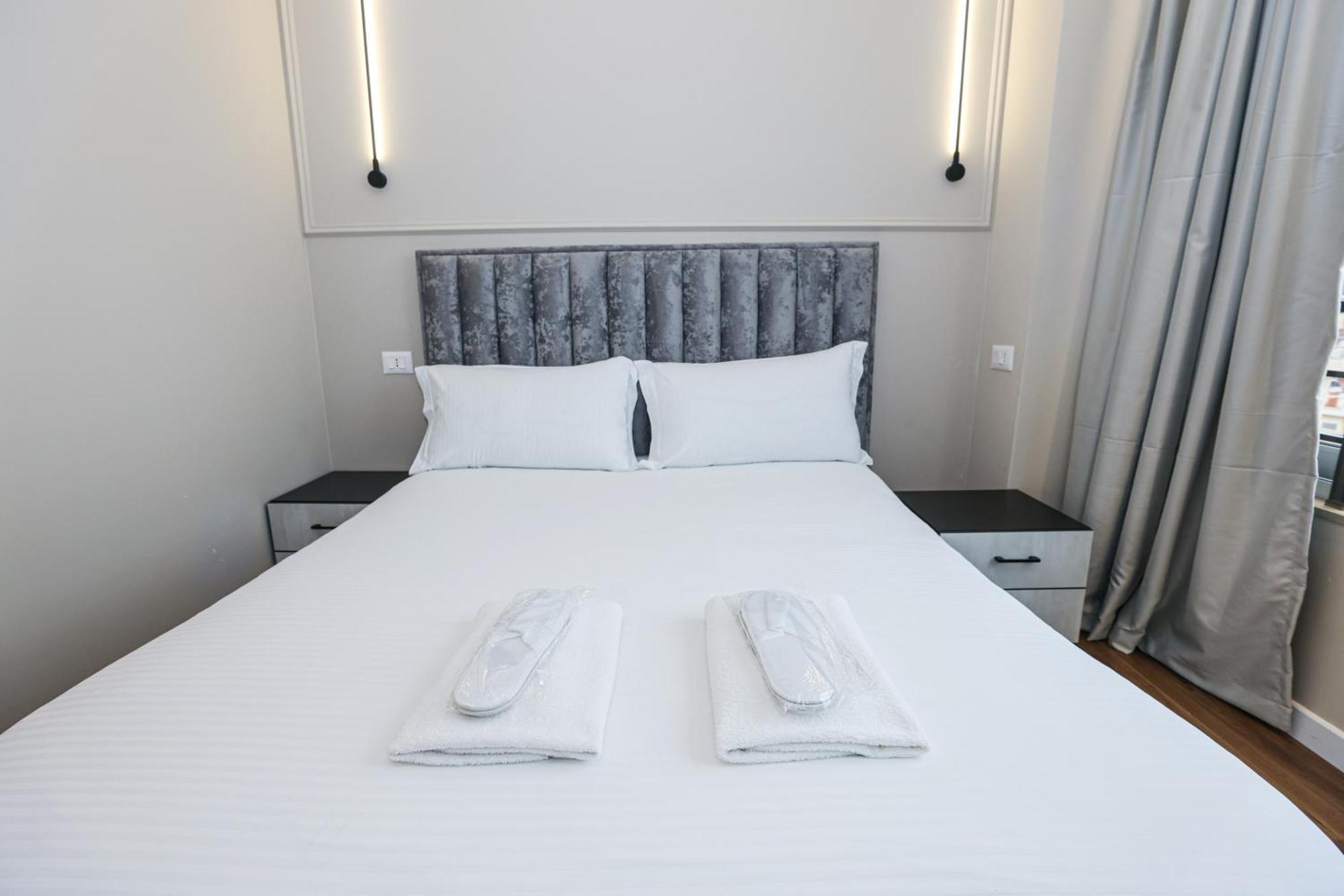 Miku -charming One Bedroom At Komuna E Parisit Tirana